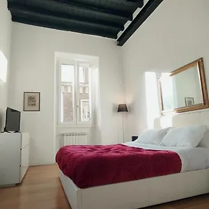 Casa Tiffany Piazza Di Spagna , Roma Italia